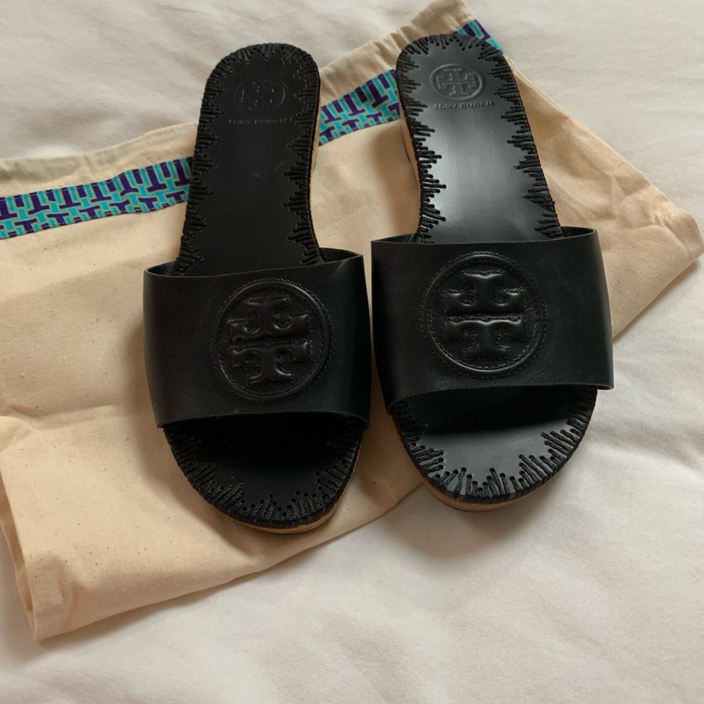Tory Burch slides women’s 7